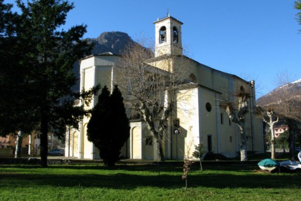 The Santo Stefano church at Dongo is of ancient origins