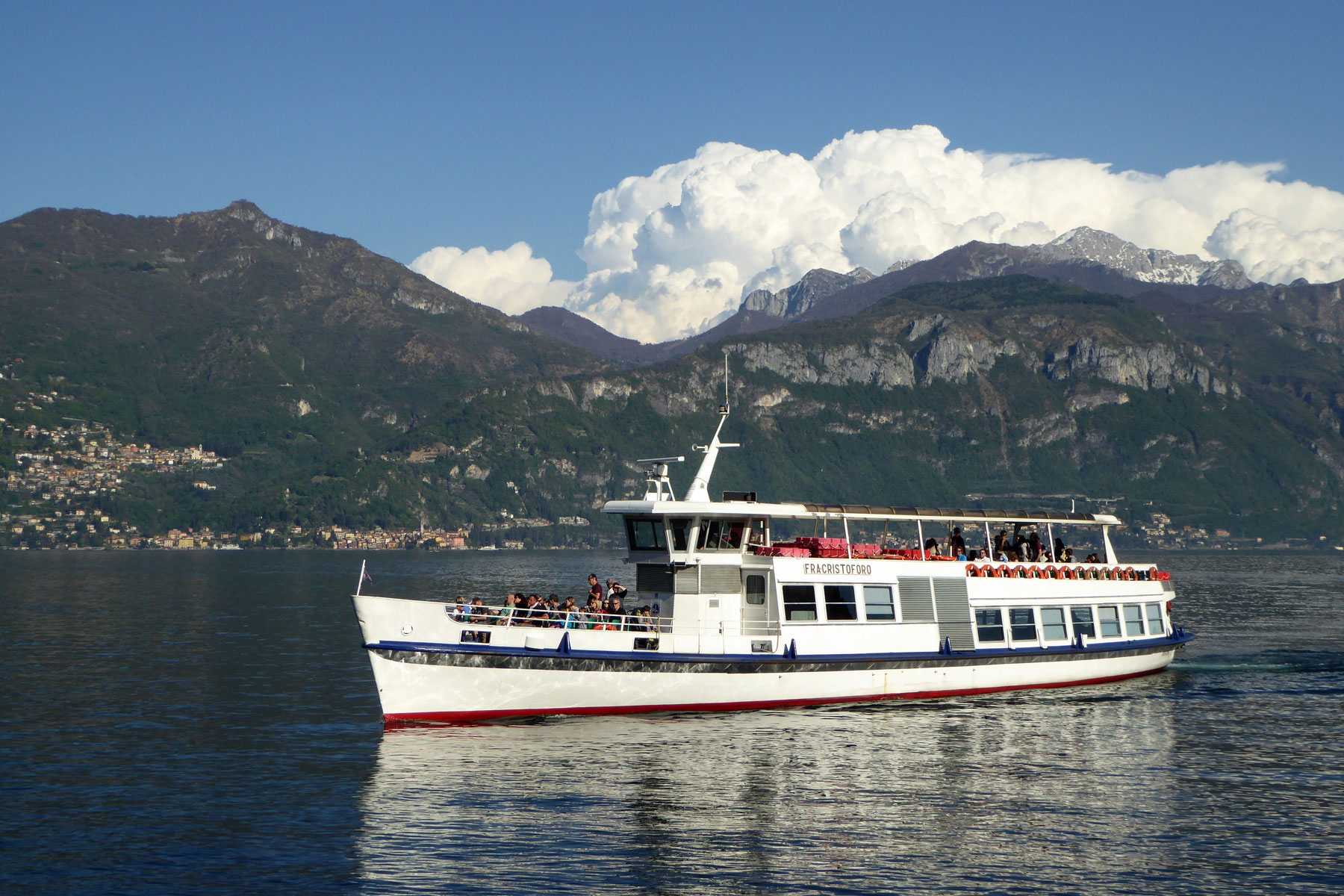 lake como boat tours from menaggio