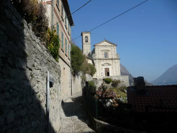 Albogasio Superiore la chiesa dell'Annunciazione